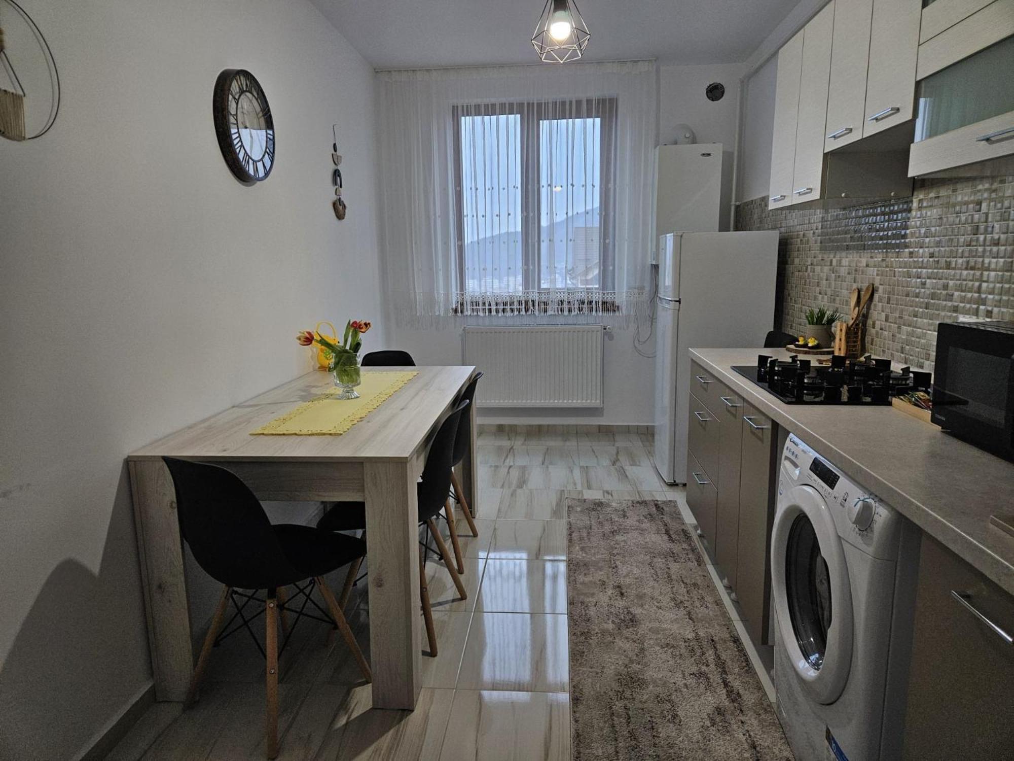 Tei Residence Piatra Neamţ Extérieur photo